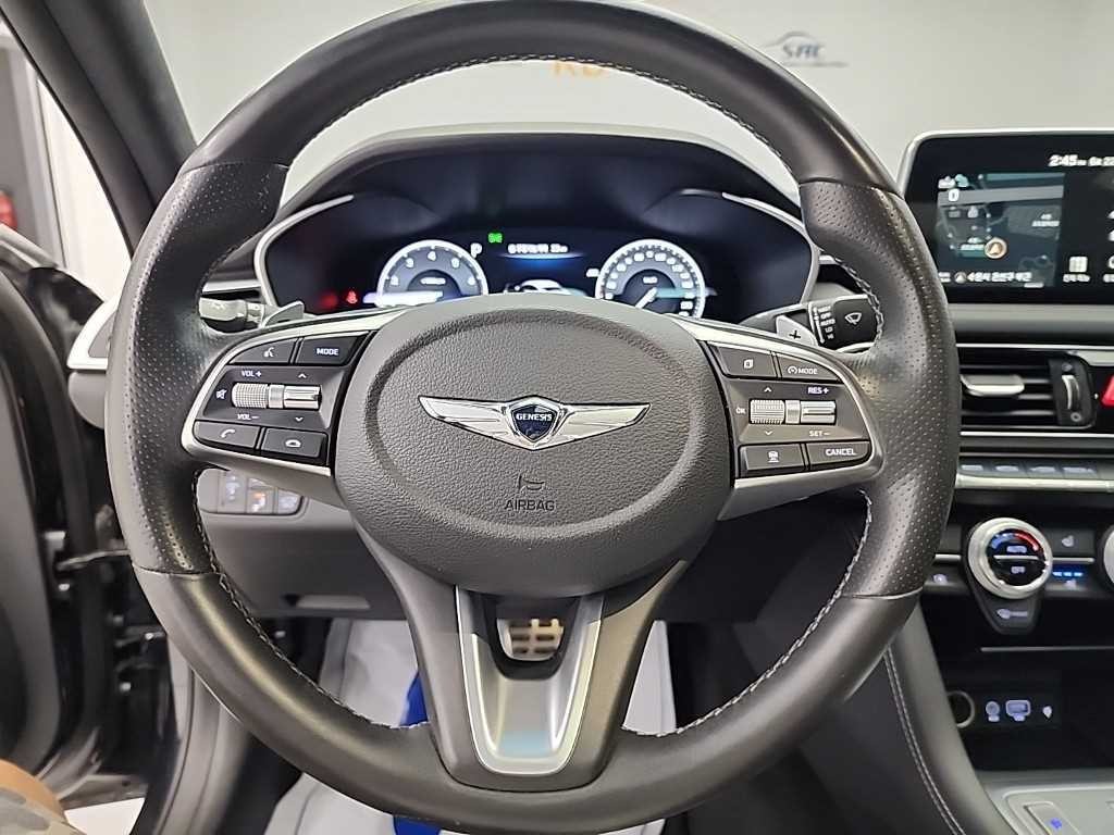 제네시스 G70 2.0T AWD 스포츠 패키지 이미지 9