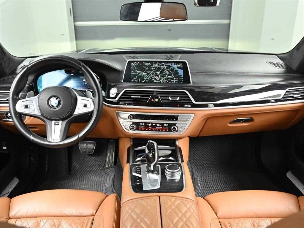 BMW 7시리즈 7시리즈 (G11) 740d xDrive M 스포츠 이미지 7