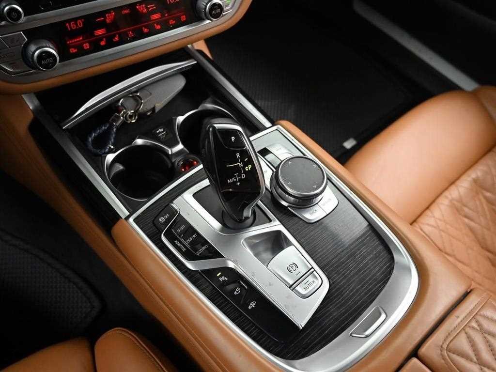BMW 7시리즈 7시리즈 (G11) 740d xDrive M 스포츠 이미지 9