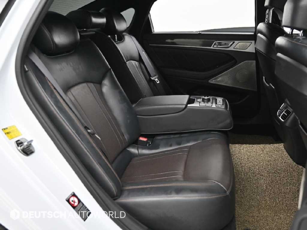 제네시스 G80 3.3 T AWD 스포츠 이미지 12