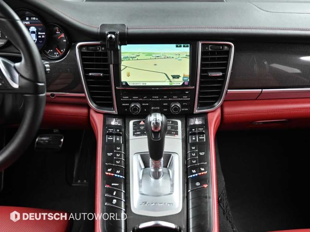 포르쉐 파나메라 3.6 AWD 970 이미지 14