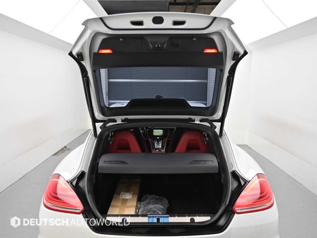 포르쉐 파나메라 3.6 AWD 970 이미지 19