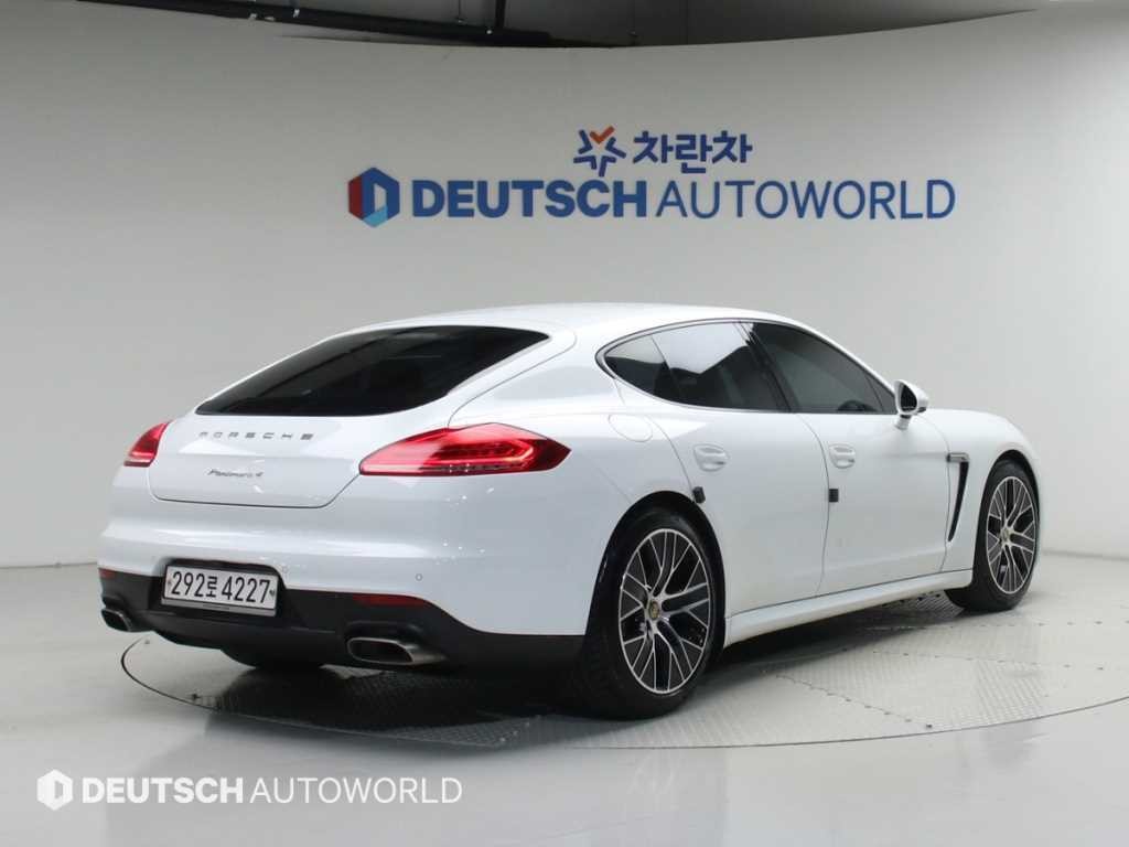 포르쉐 파나메라 3.6 AWD 970 이미지 2