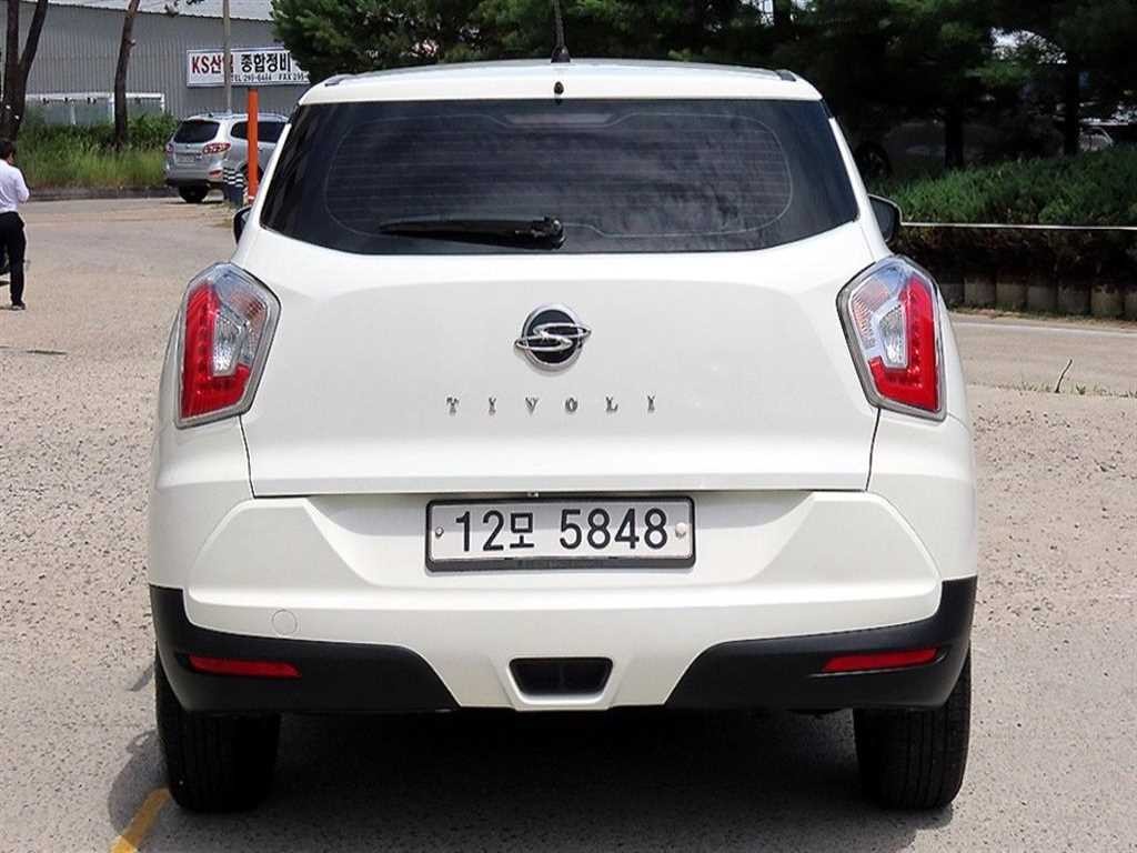 KG모빌리티(쌍용) 티볼리 가솔린 2WD 1.6 VX 이미지 4
