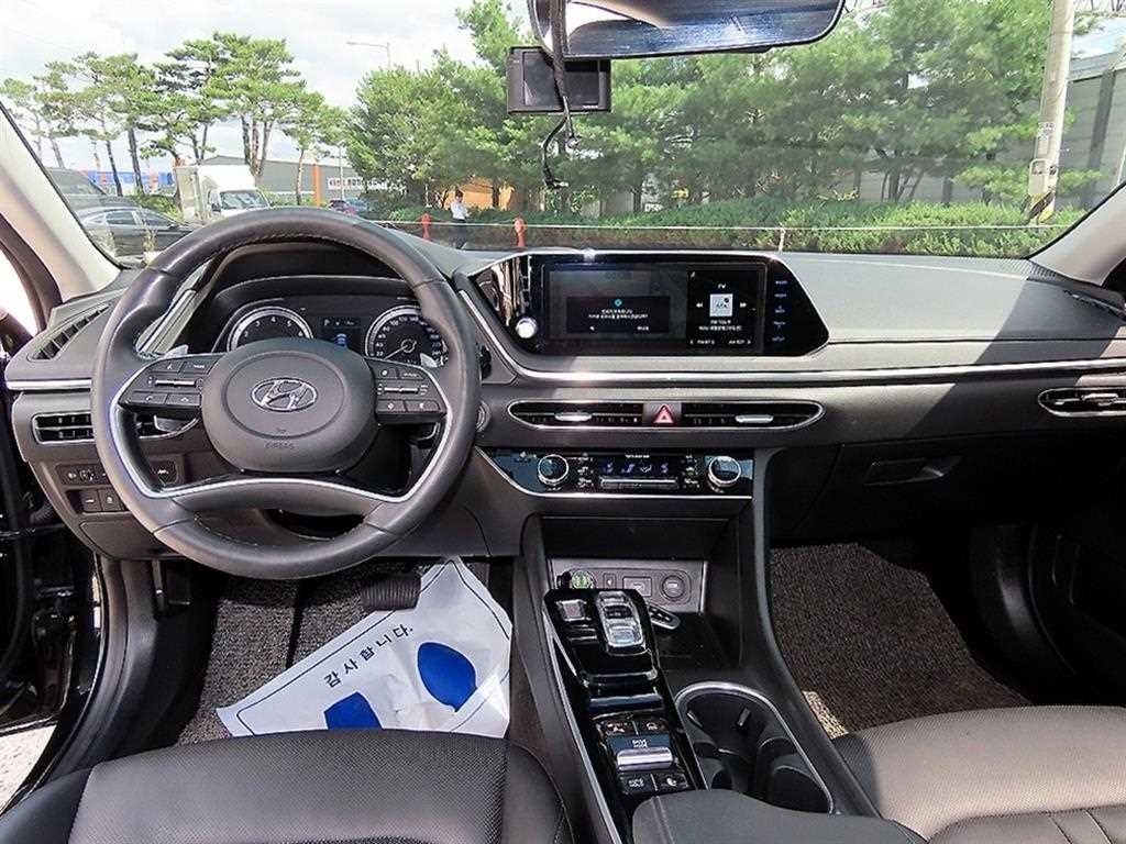 현대 쏘나타 쏘나타 (DN8) 2.0 프리미엄 패밀리 이미지 7