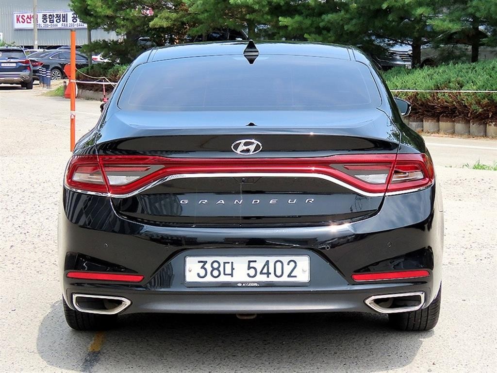 현대 그랜저 그랜저 IG 2.4 GDI 프리미엄 기본형 이미지 4