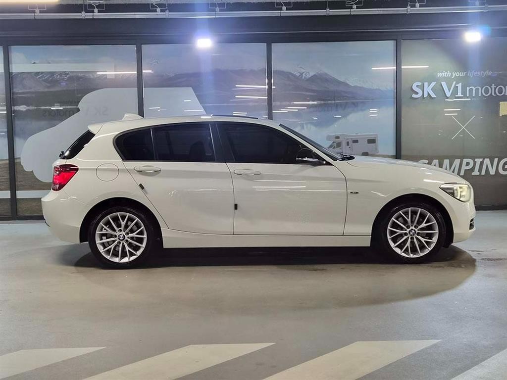 BMW 1시리즈 1시리즈 (F20) 118d 스포츠 이미지 3