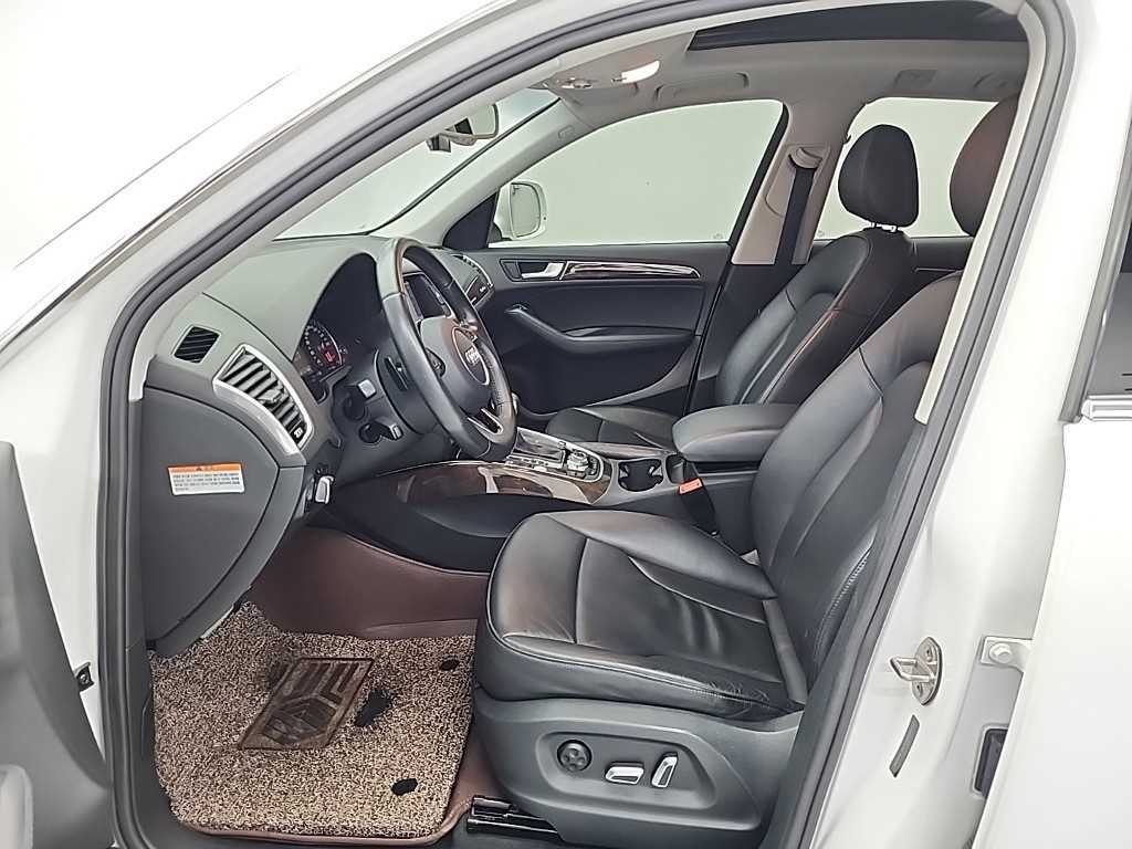 아우디 Q5 35 TDI 콰트로 다이나믹 이미지 11