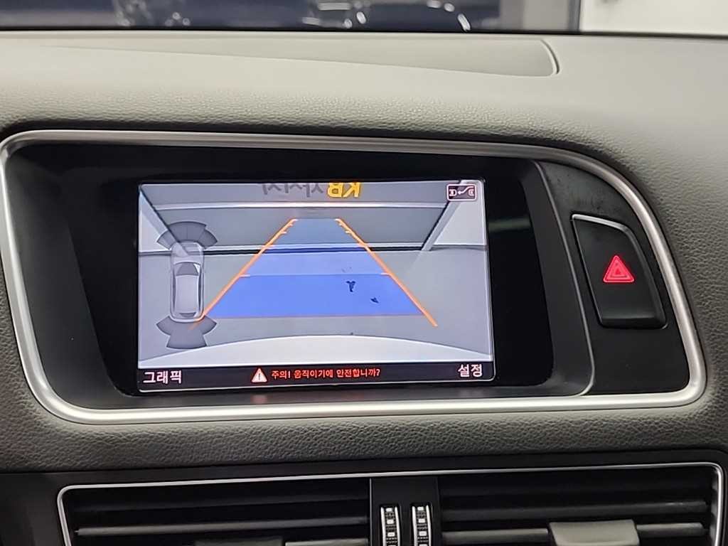 아우디 Q5 35 TDI 콰트로 다이나믹 이미지 15