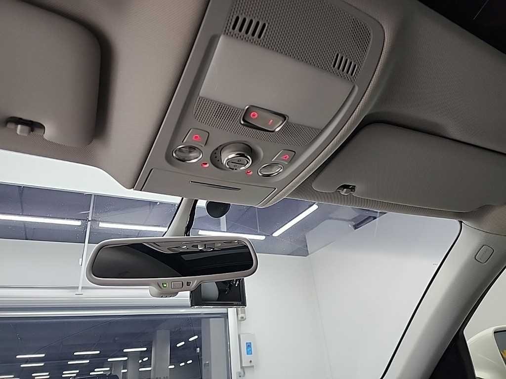 아우디 Q5 35 TDI 콰트로 다이나믹 이미지 16