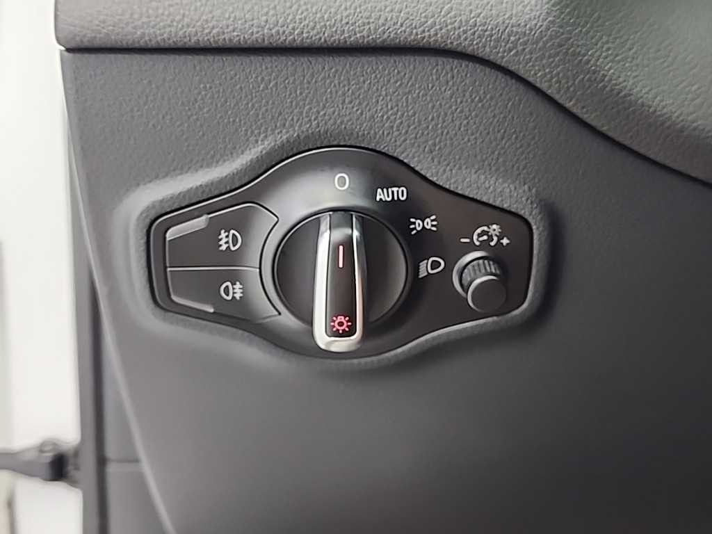 아우디 Q5 35 TDI 콰트로 다이나믹 이미지 17
