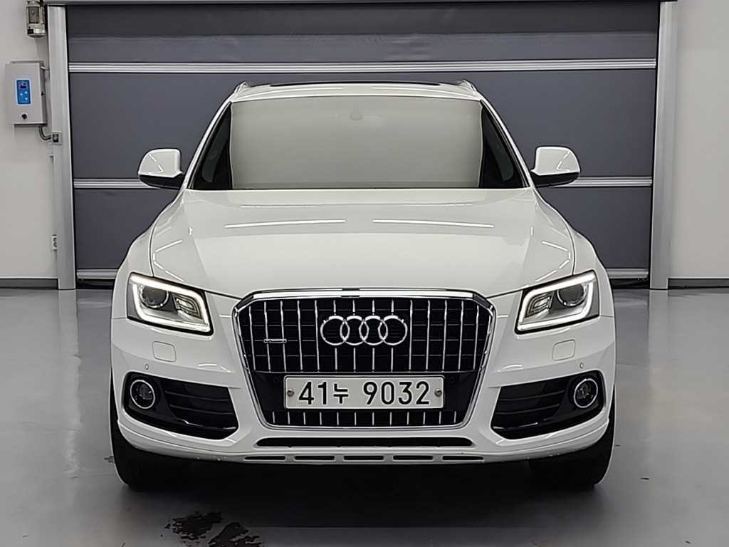 아우디 Q5 35 TDI 콰트로 다이나믹 이미지 2