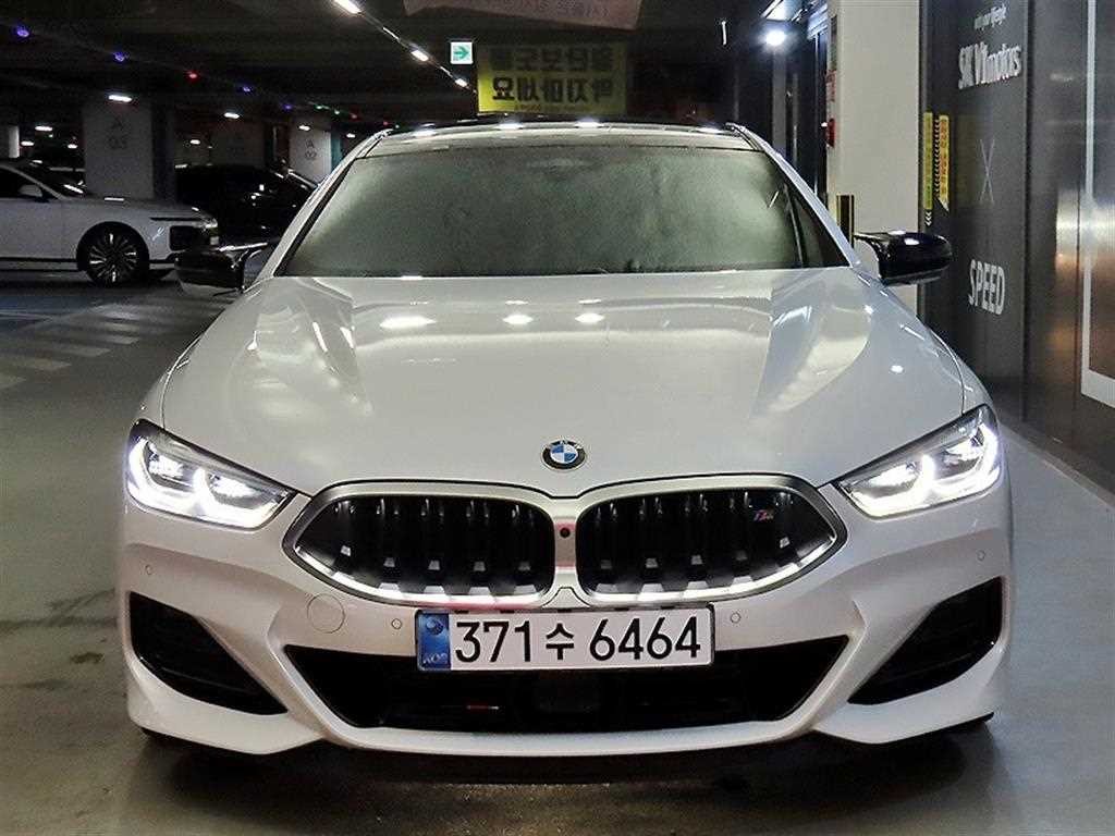 BMW 8시리즈 8시리즈 (G15) M850i xDrive 그란 쿠페 이미지 2