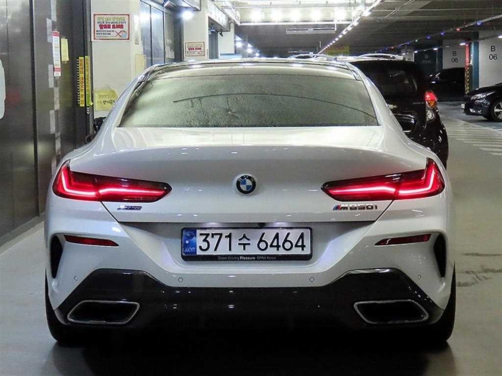 BMW 8시리즈 8시리즈 (G15) M850i xDrive 그란 쿠페 이미지 5