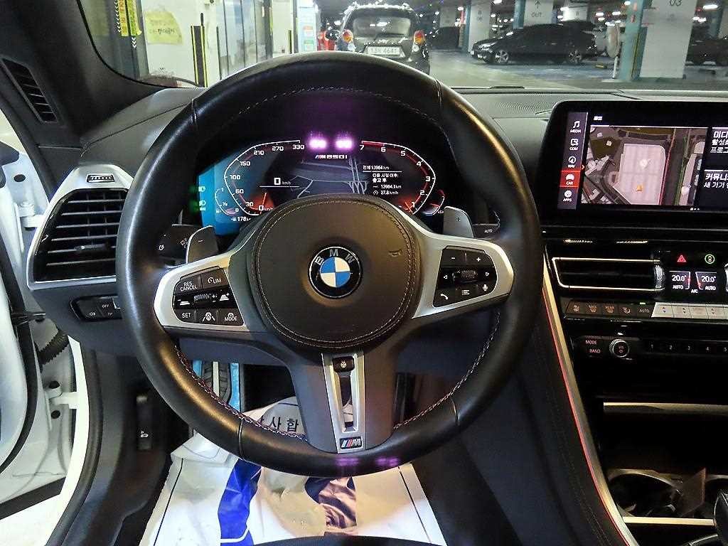 BMW 8시리즈 8시리즈 (G15) M850i xDrive 그란 쿠페 이미지 8