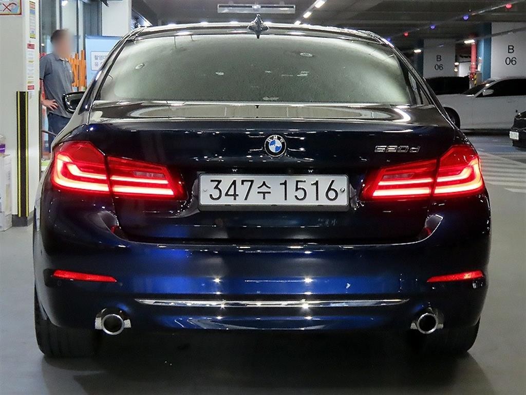 BMW 5시리즈 5시리즈 (G30) 520d 럭셔리 플러스 이미지 5