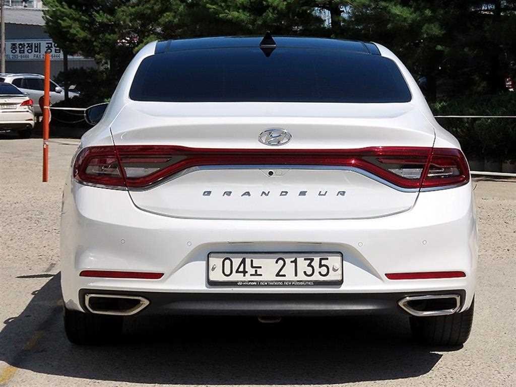 현대 그랜저 그랜저 IG 3.0 LPI 익스클루시브(렌터카) 이미지 4