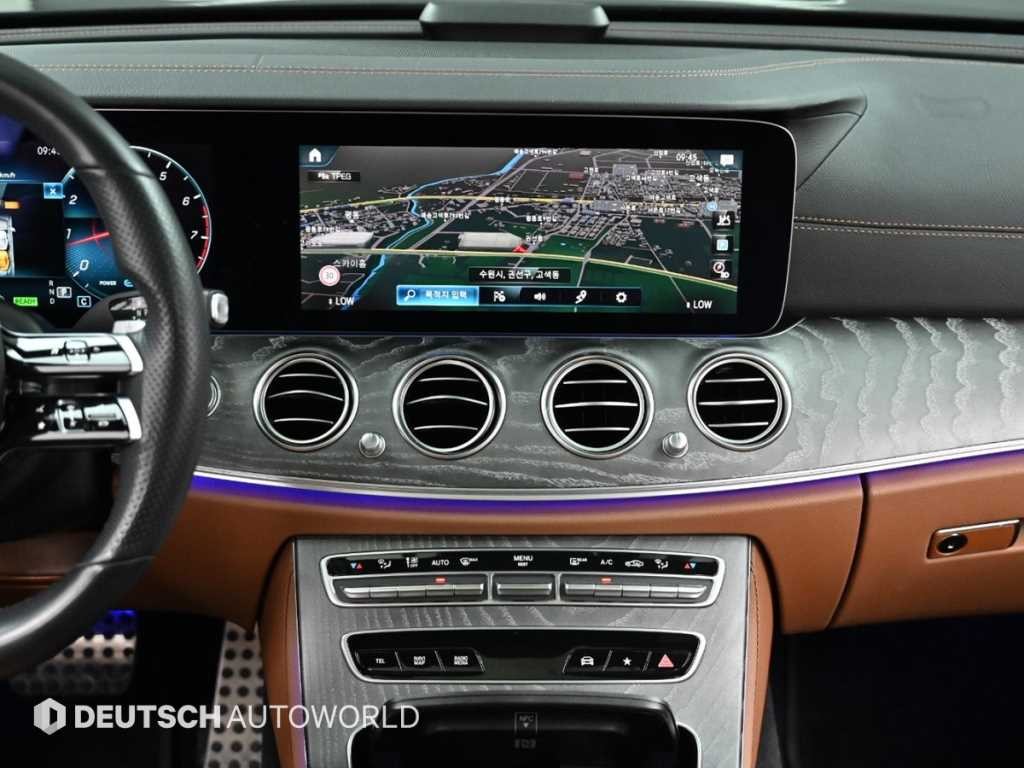 벤츠 E 클래스 E-클래스 W213 E350 4MATIC AMG LINE 이미지 14