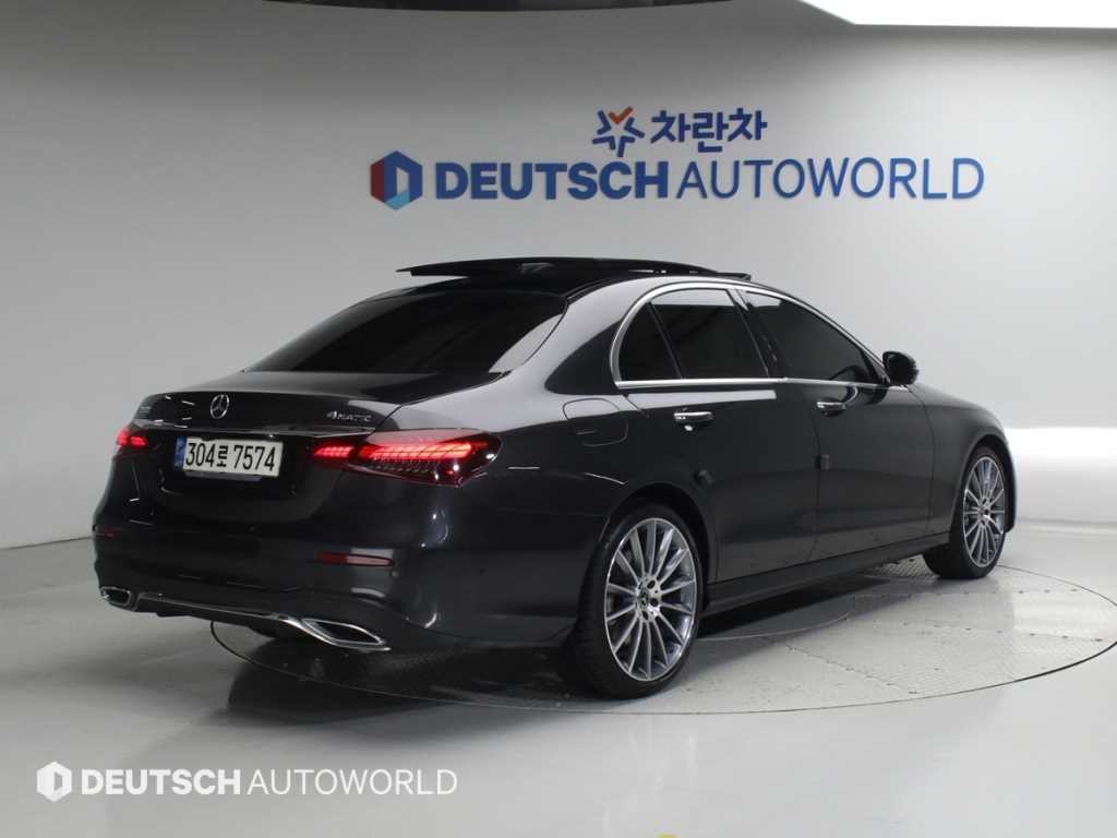 벤츠 E 클래스 E-클래스 W213 E350 4MATIC AMG LINE 이미지 3