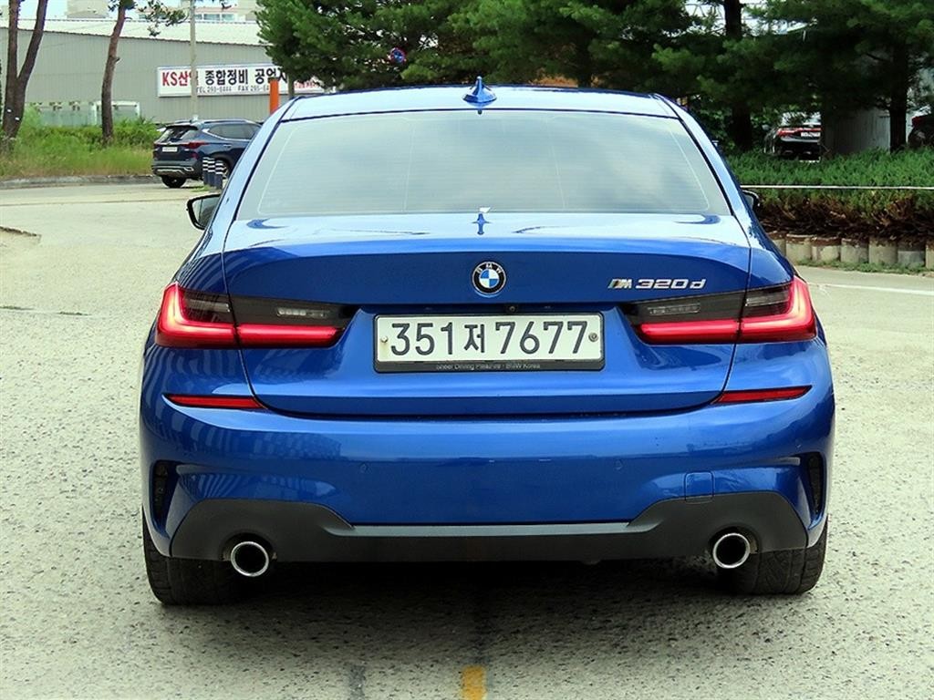 BMW 3시리즈 3시리즈 (G20) 320d M 스포츠 이미지 4