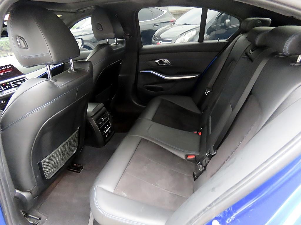 BMW 3시리즈 3시리즈 (G20) 320d M 스포츠 이미지 6