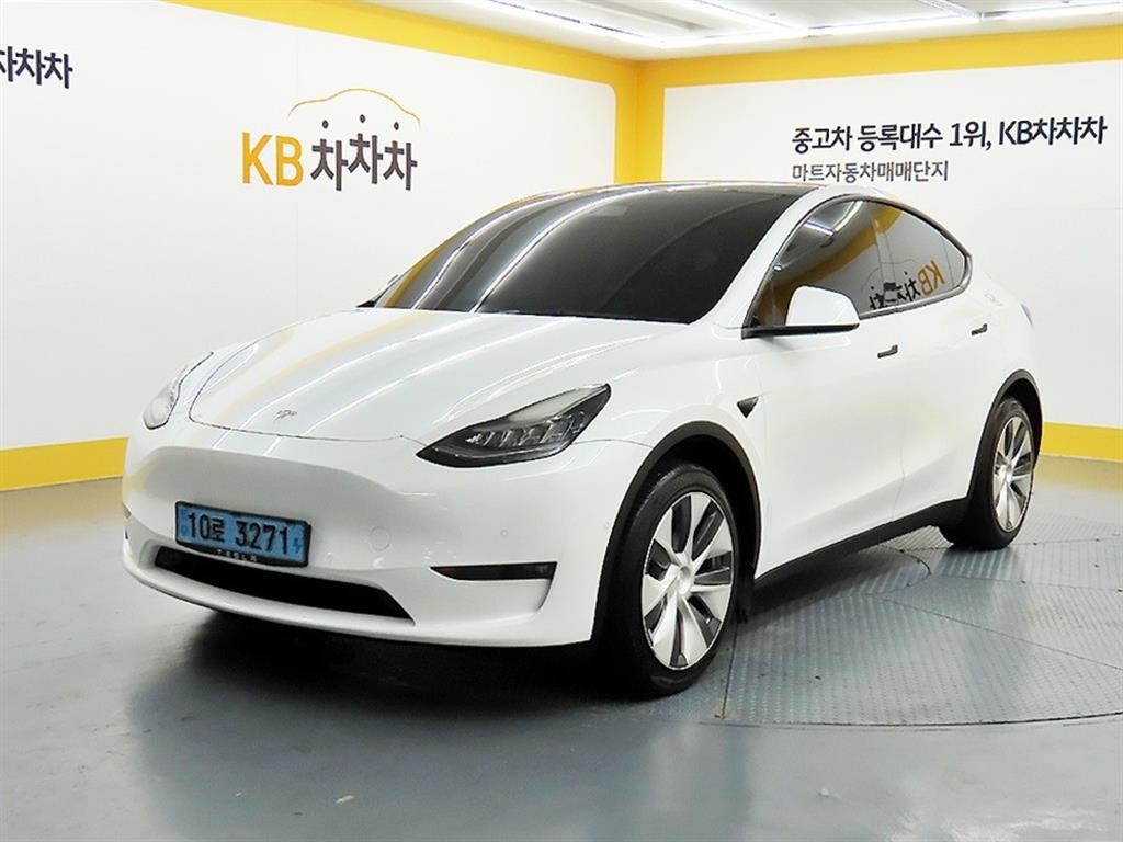 테슬라 모델 Y 롱 레인지 이미지 2