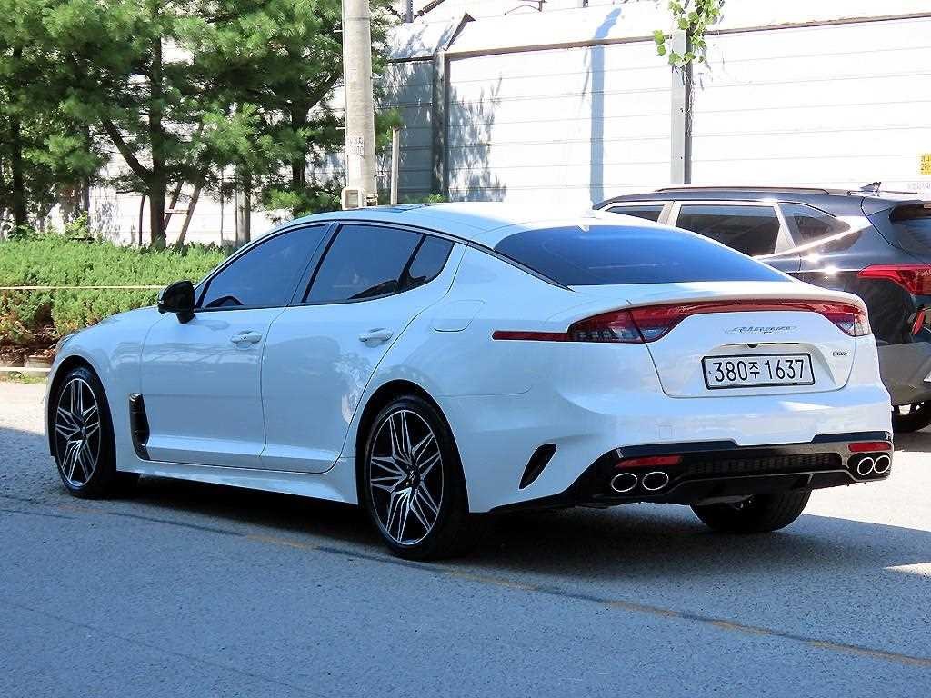 기아 스팅어 스팅어 마이스터 AWD 2.5 마스터즈 이미지 3