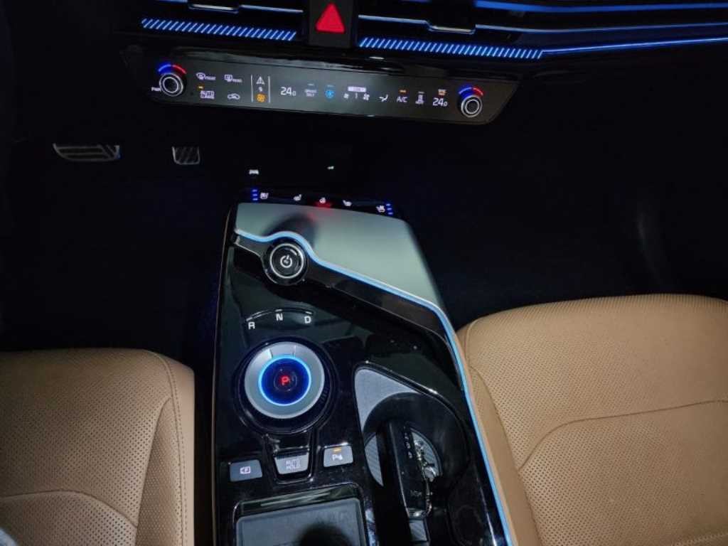 기아 EV6 롱레인지 어스 이미지 10