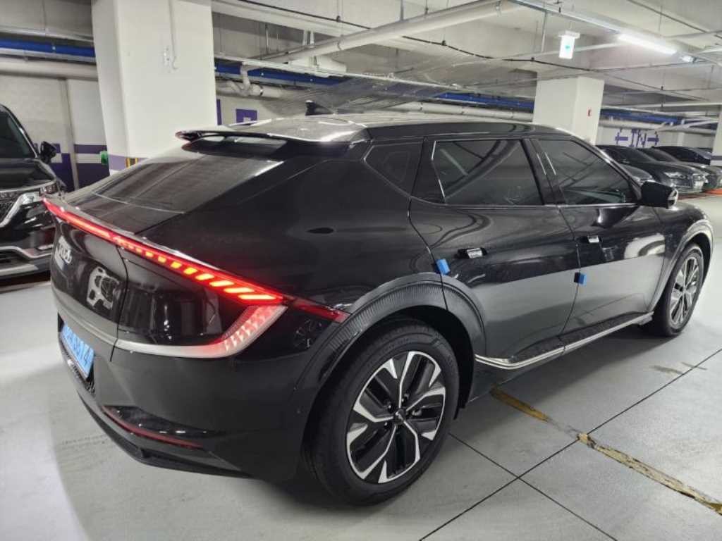 기아 EV6 롱레인지 어스 이미지 4