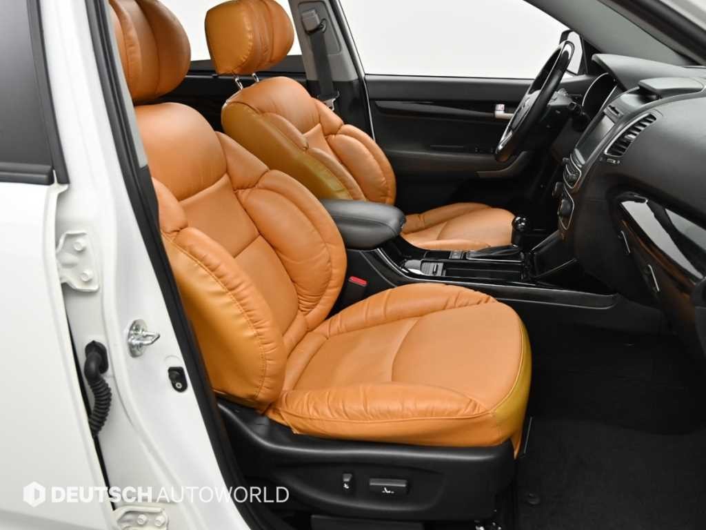 기아 쏘렌토 뉴 쏘렌토 R 4WD 2.0 노블레스 브라운프리미엄 이미지 10