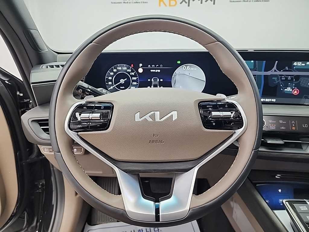 기아 K8 2.5 2WD 노블레스 이미지 9