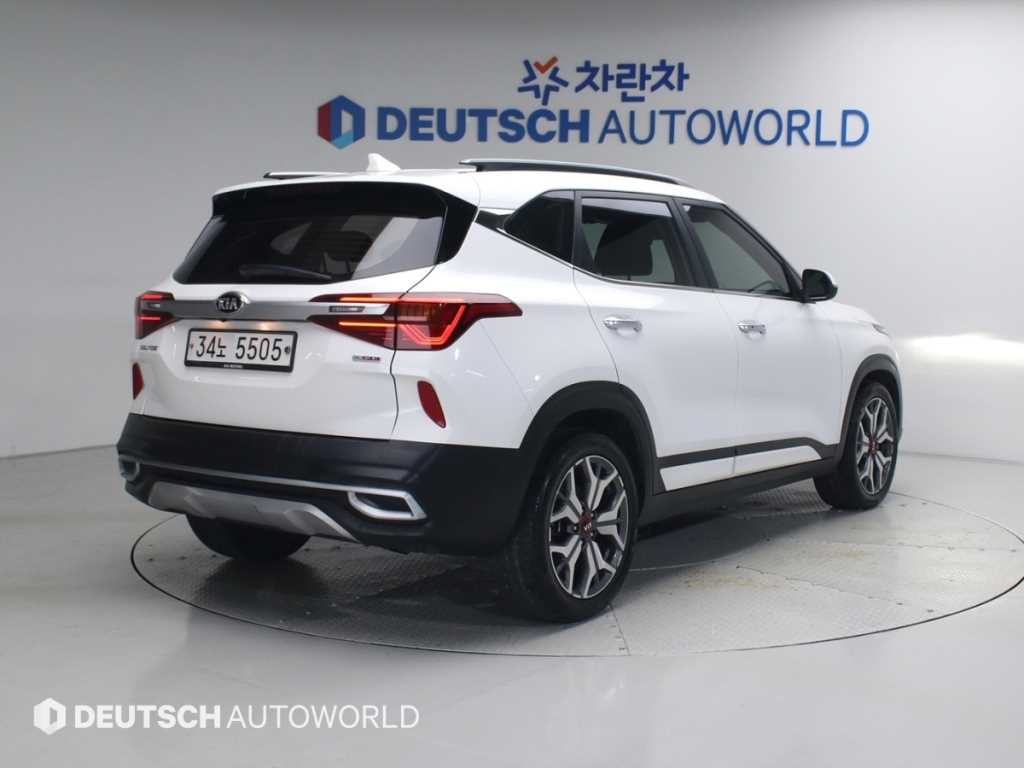 기아 셀토스 가솔린 1.6 터보 2WD 노블레스 이미지 2