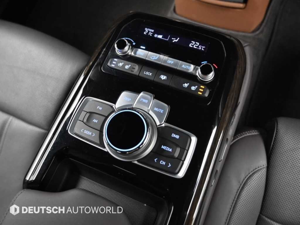 제네시스 G90 3.8 GDI AWD 프리미엄 럭셔리 이미지 16