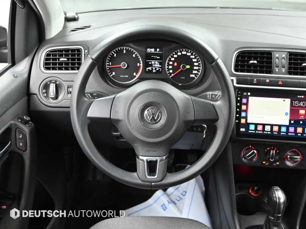폭스바겐 폴로 1.6 TDI R-LINE 이미지 13