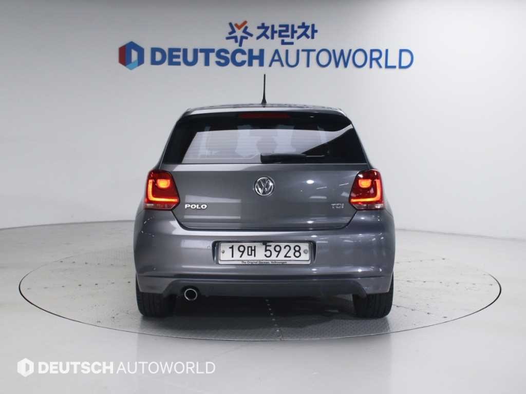 폭스바겐 폴로 1.6 TDI R-LINE 이미지 4