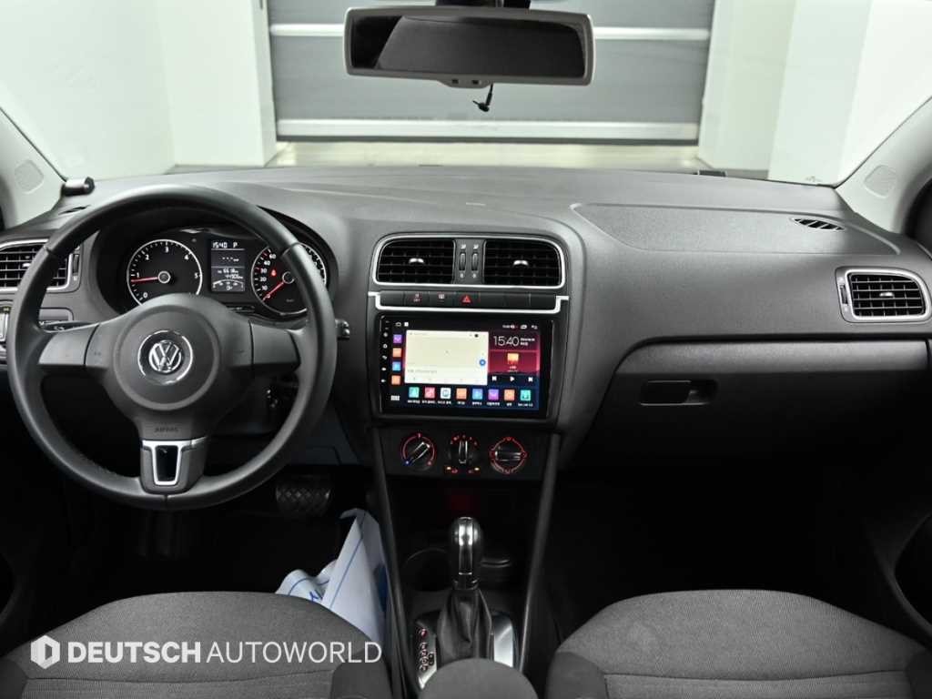 폭스바겐 폴로 1.6 TDI R-LINE 이미지 7