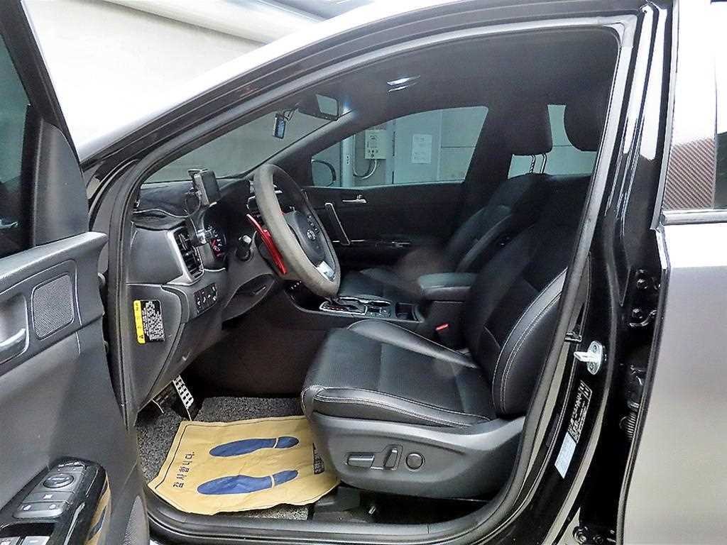 기아 스포티지 스포티지 더 볼드 2.0 디젤 2WD 인텔리전트 이미지 6