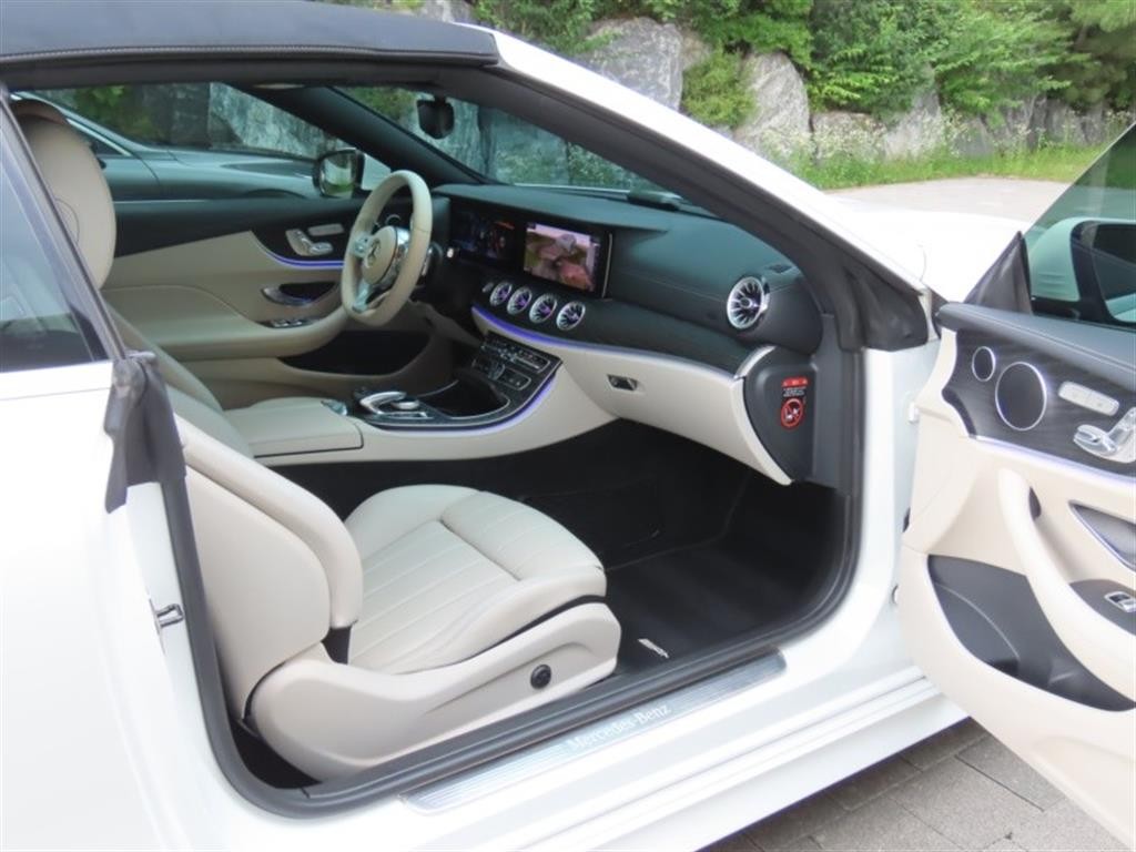 벤츠 E 클래스 E-클래스 W213 E220d 카브리올레 이미지 16