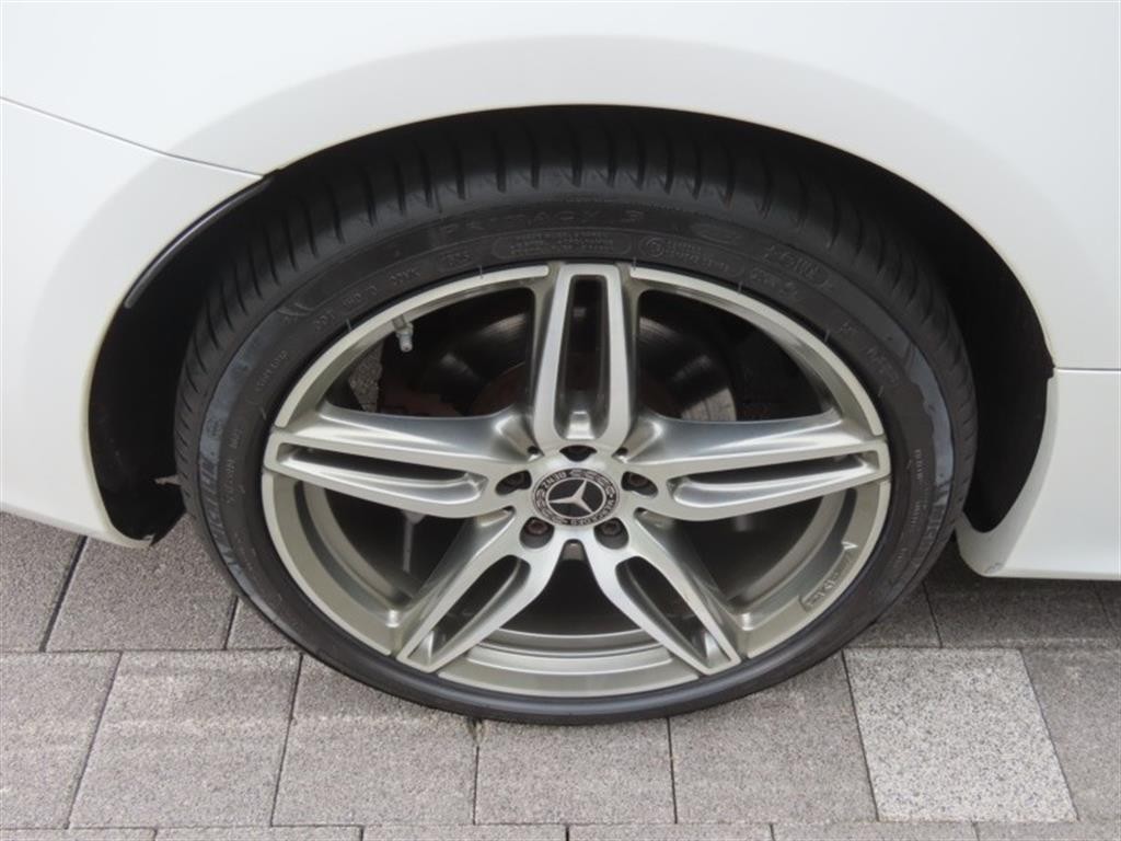 벤츠 E 클래스 E-클래스 W213 E220d 카브리올레 이미지 17