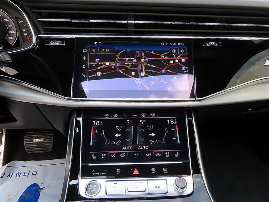 아우디 Q8 55 TFSI 콰트로 프리미엄 이미지 13