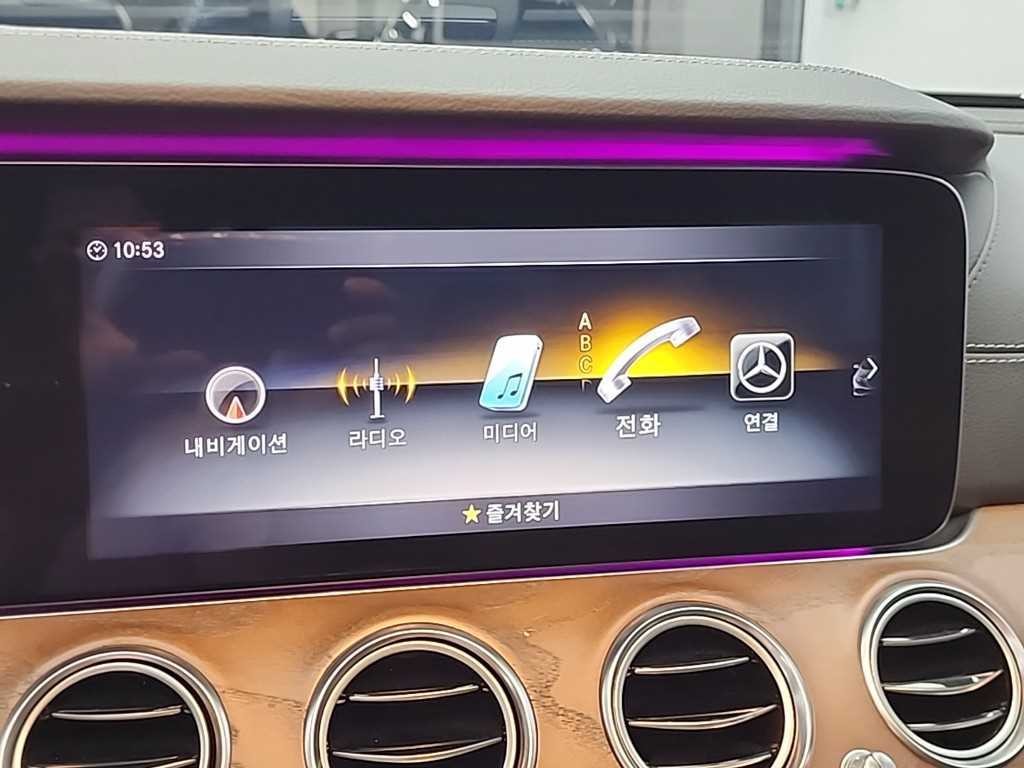 벤츠 E 클래스 E-클래스 W213 E300 4MATIC 익스클루시브 이미지 15
