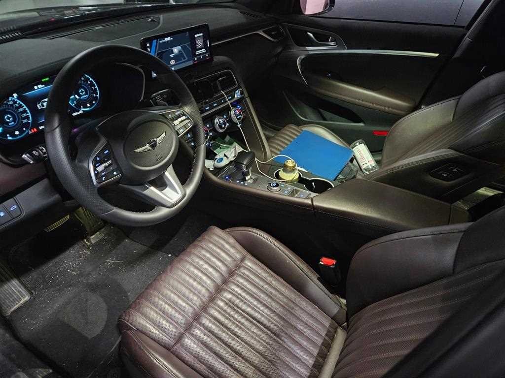 제네시스 G70 더 뉴 G70 가솔린 2.0T 2WD 이미지 8