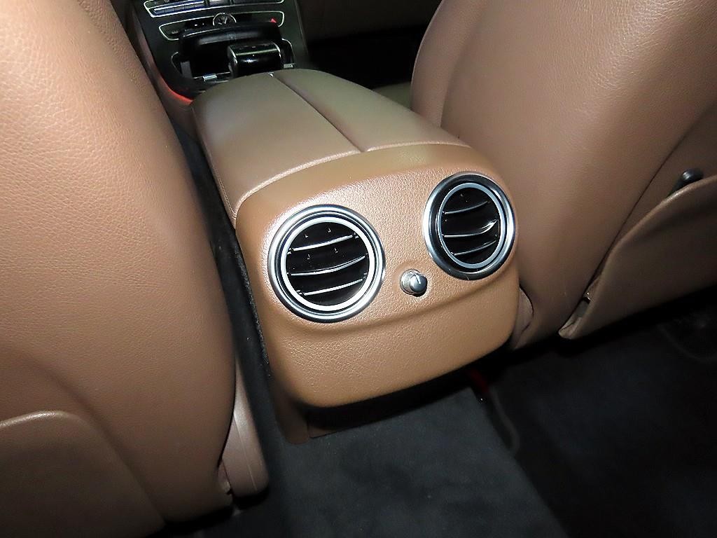 벤츠 E 클래스 E-클래스 W213 E250 아방가르드 이미지 14