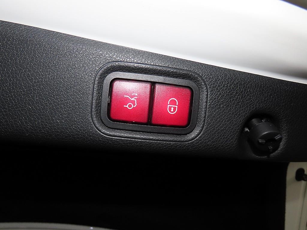 벤츠 E 클래스 E-클래스 W213 E250 아방가르드 이미지 16