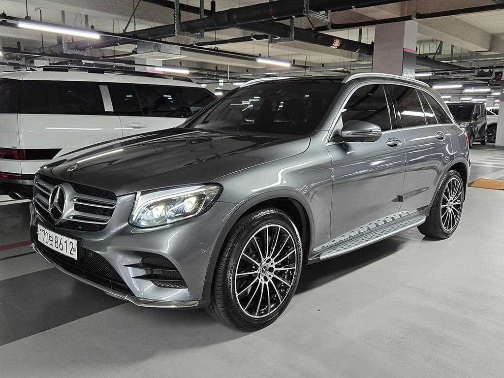 벤츠 GLC 클래스 GLC클래스 X253 GLC 300 4MATIC AMG LINE 이미지 2