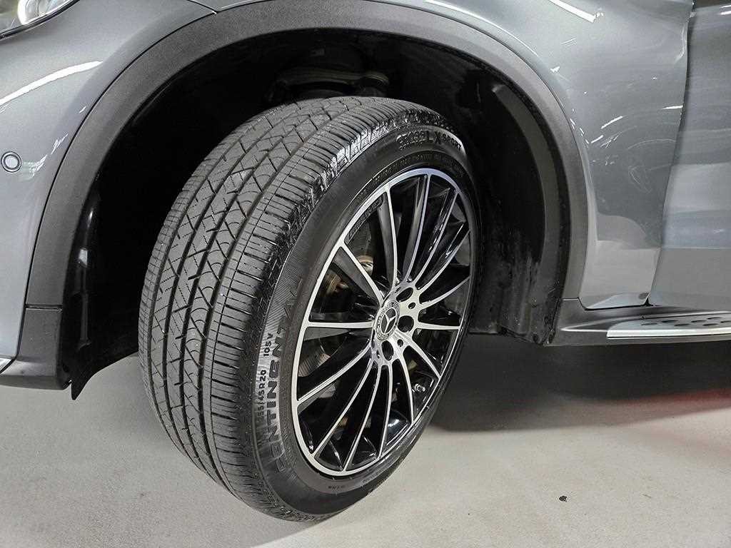 벤츠 GLC 클래스 GLC클래스 X253 GLC 300 4MATIC AMG LINE 이미지 20