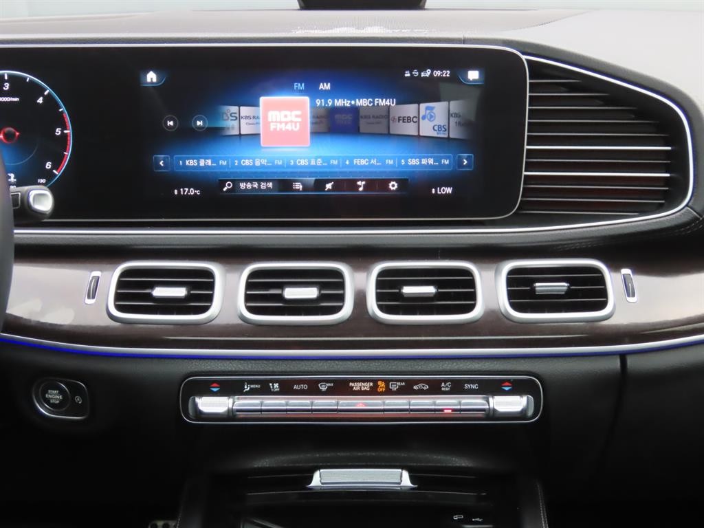 벤츠 GLE 클래스 GLE 클래스 W167 GLE 400d 4MATIC 쿠페 이미지 10