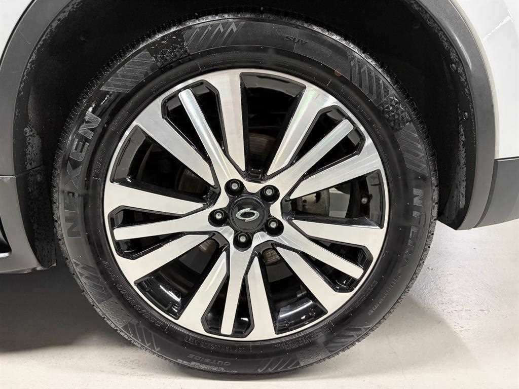 르노코리아(삼성) QM6 더뉴QM6 가솔린 2.0 GDe 프리미에르 2WD 이미지 17