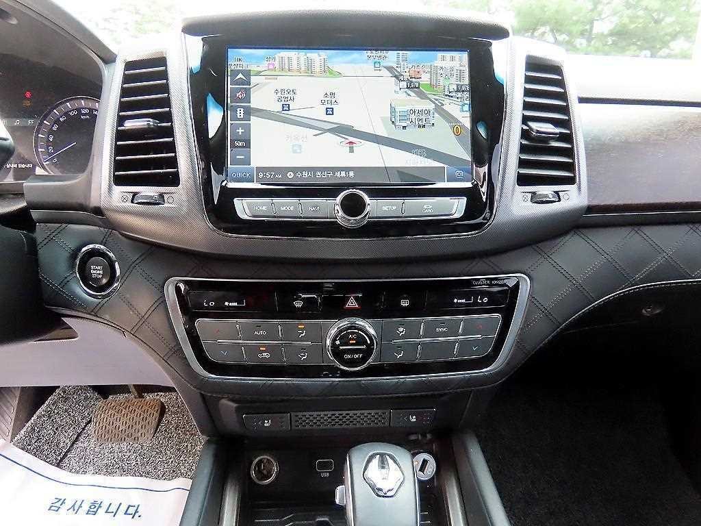 KG모빌리티(쌍용) 렉스턴 G4렉스턴 디젤 2.2 4WD 헤리티지 이미지 13