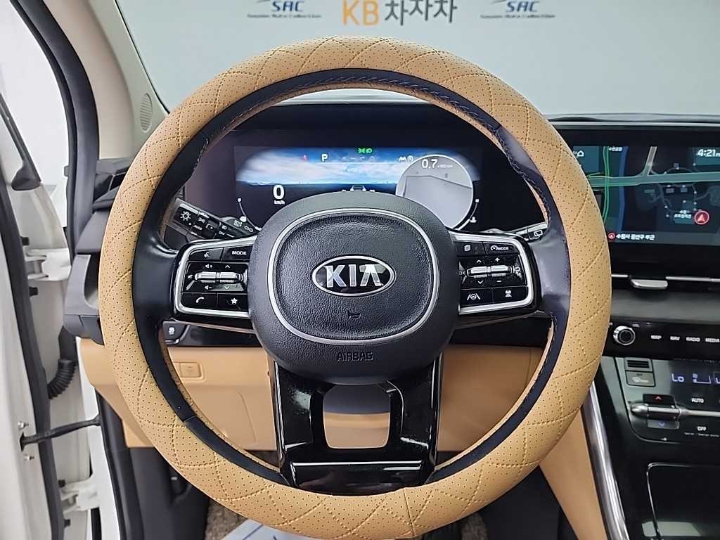 기아 카니발 카니발 4세대 디젤 7인승 시그니처 이미지 9